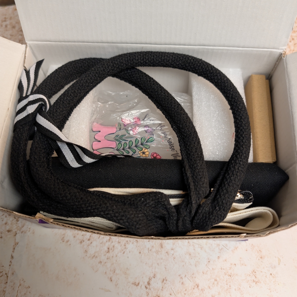 Mama's Gift Box Set - Picture 4 of 6